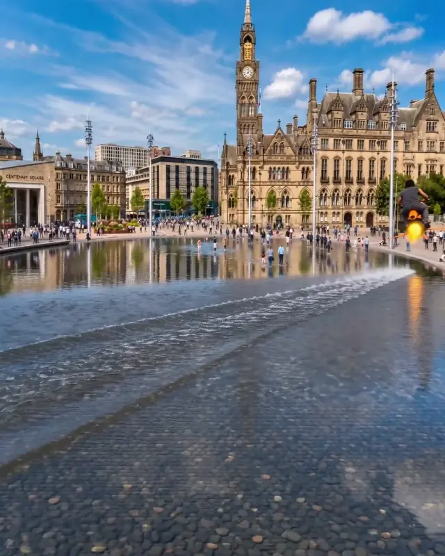 Bradford City Hall, video-game style